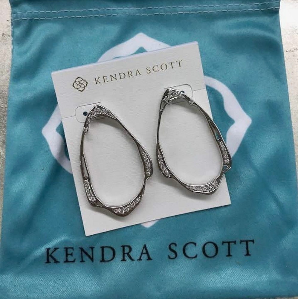 Kendra Scott Livi earring in silver